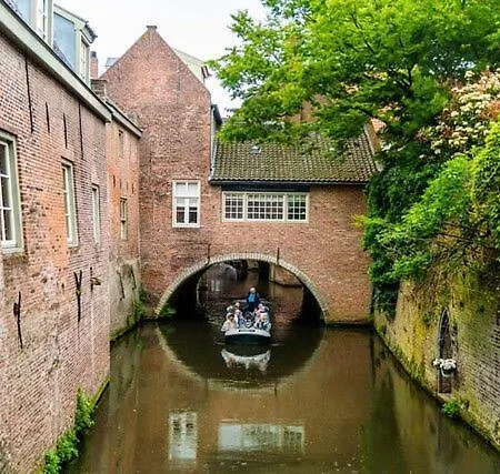 De Merel Bed & Breakfast