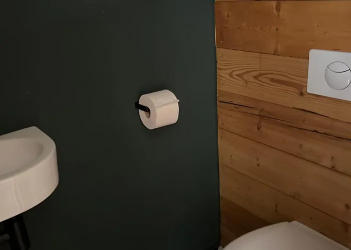 De Merel Πανσιόν Vught