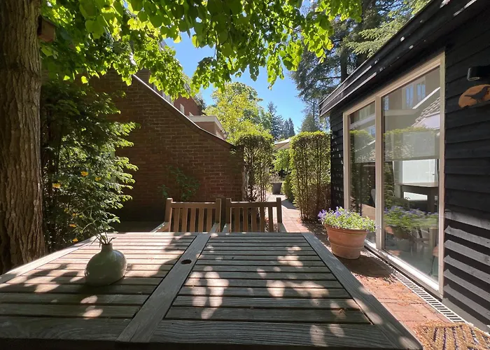 Πανσιόν De Merel Vught