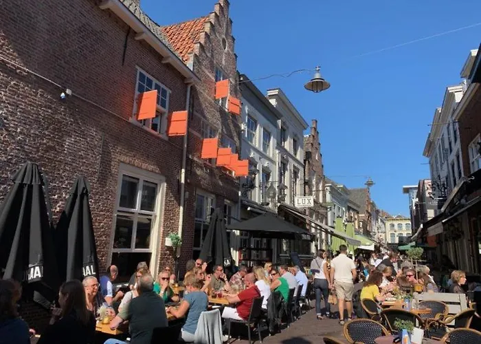 De Merel Pensionat 3*