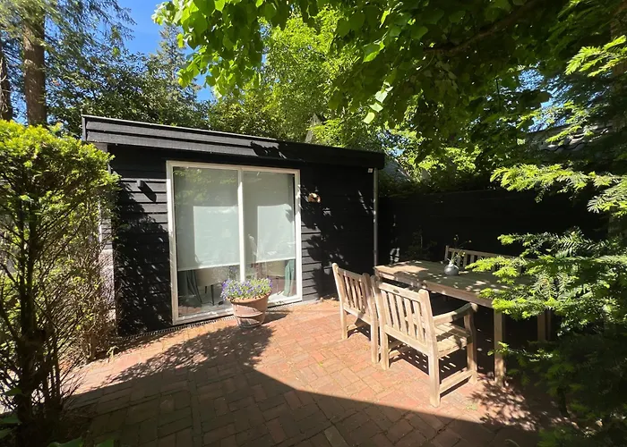 De Merel Pensionat 3*